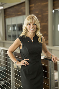 Kimberly Gramm Headshot 