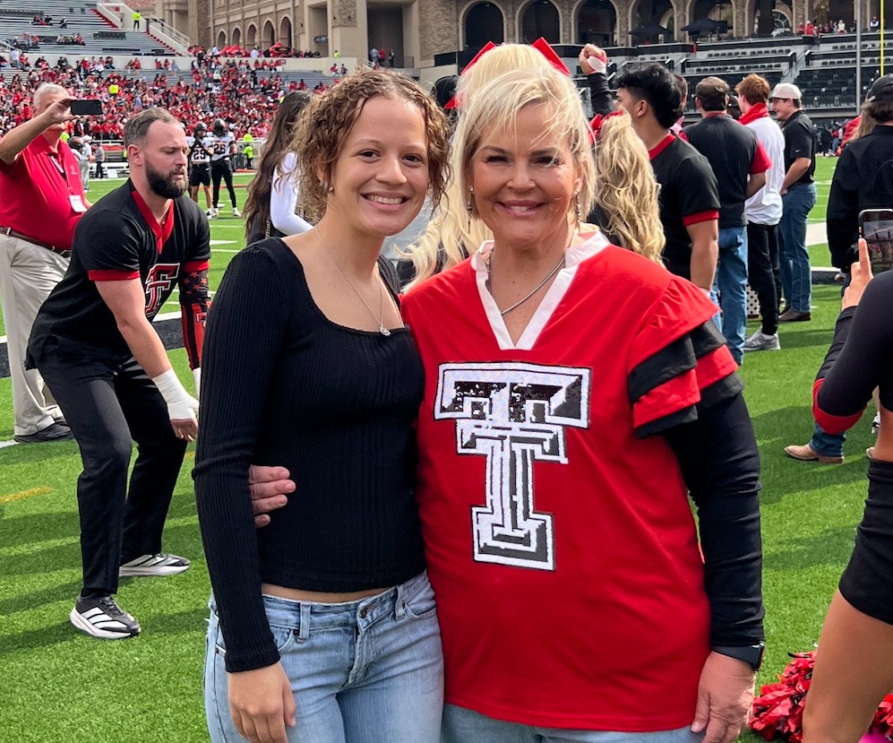 Family Member of the Year Award Recipient