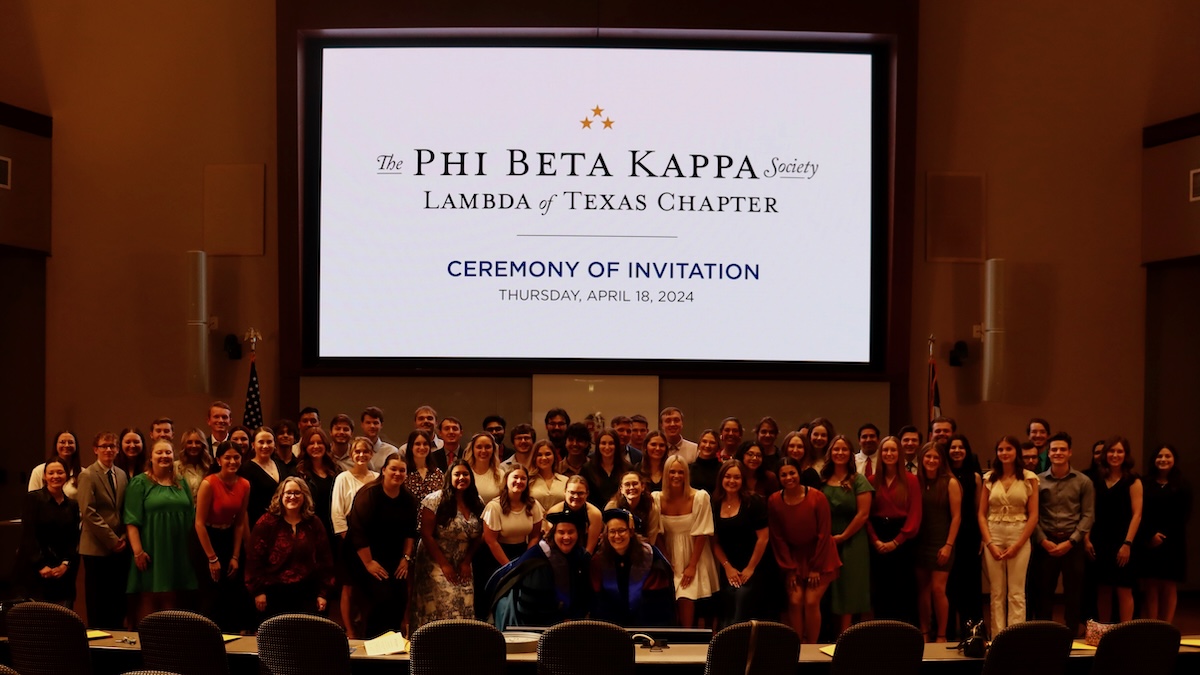2024 PBK Inductee Class with Officers group photo