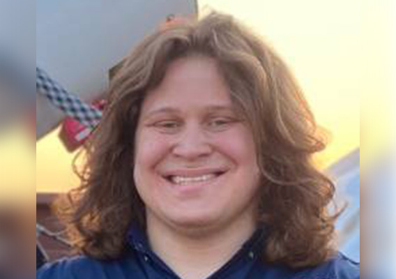 Portrait of Darien Perla