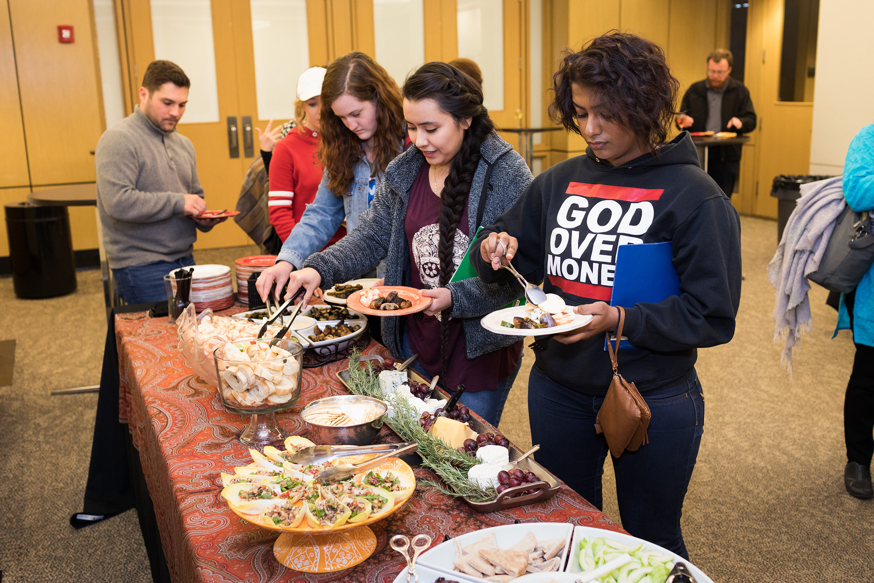 Students Eating