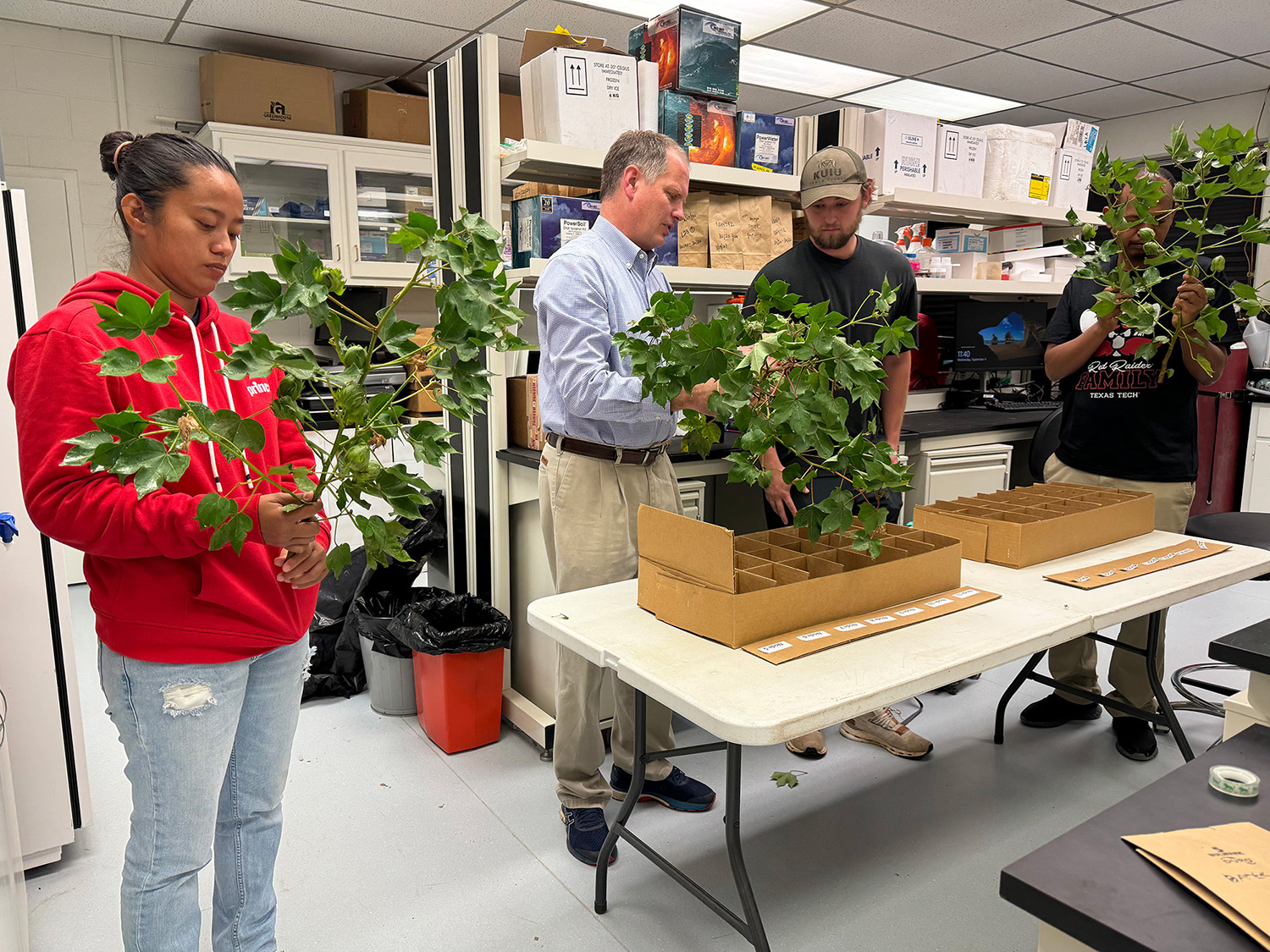 Crop Physiology Research Laboratory