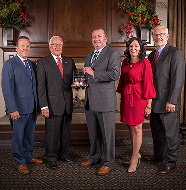 Alumni Distinguished Partner Award