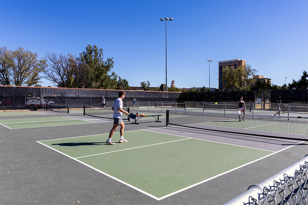 pickleball courts