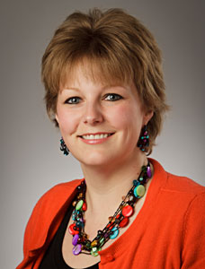 Everette, Emily