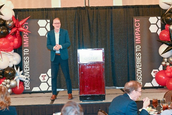 Blake Buchanan, Founder & CEO of Bahama Buck's, Presenting At Startup Week Keynote Luncheon
