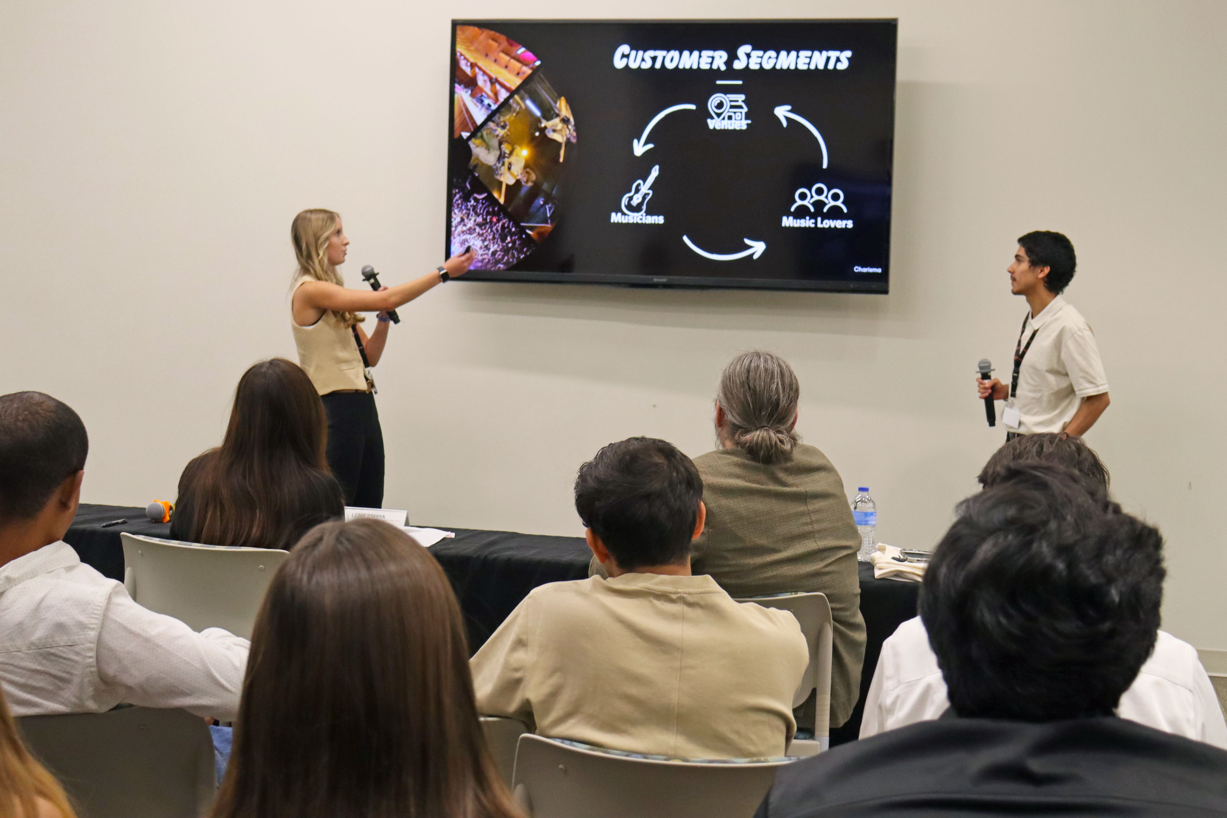 Chorus Team Presenting Their Pitch