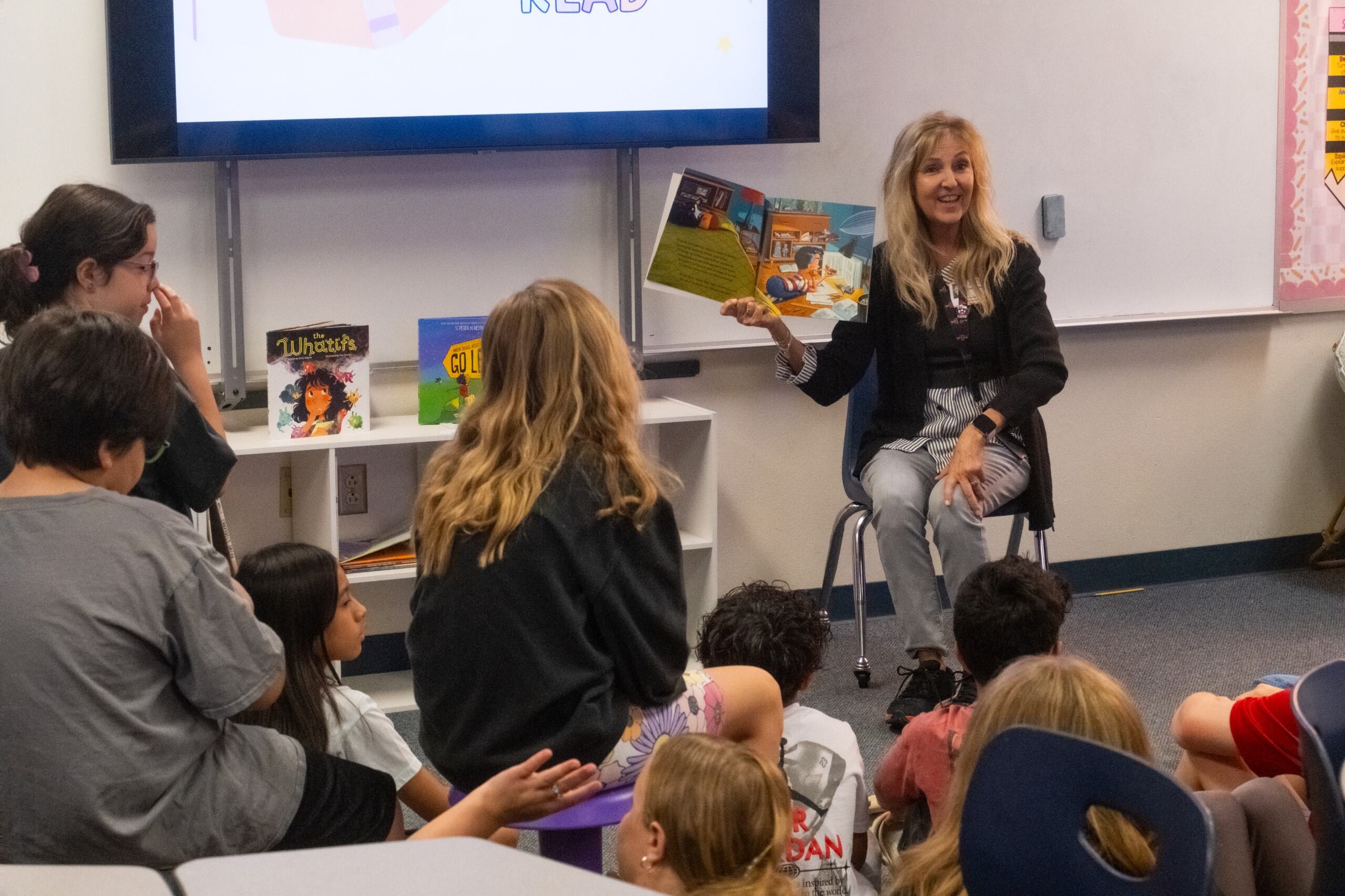 Students reading along