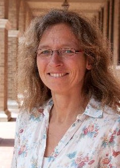 Dr. Tanja Karp Dr. Tanja Karp