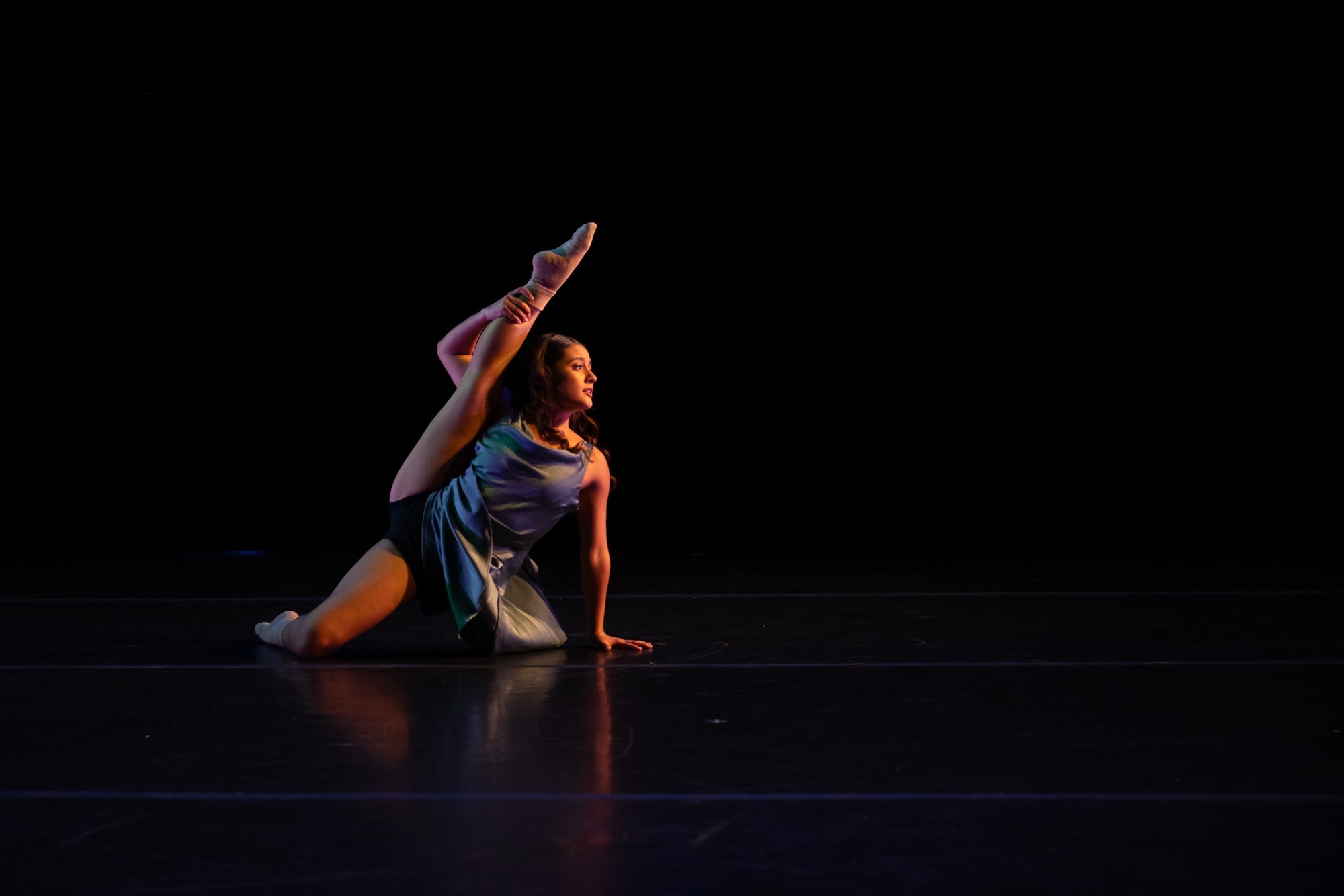 Melissa Casillas performing.