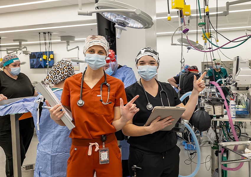 Railey Rumohr during surgery lab