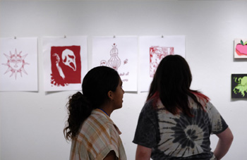 TTU SOA students in art gallery