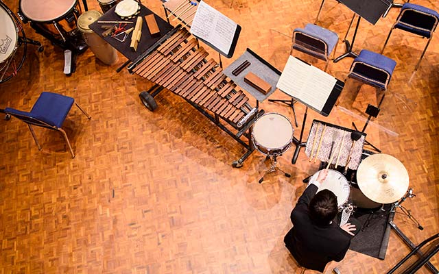 Mulitple percussion instruments